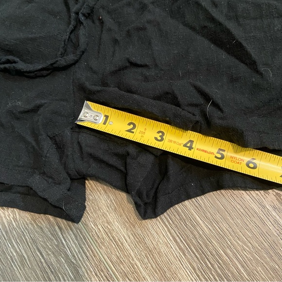 H&M Divided black linen blend pull on shorts size M - Picture 5 of 6